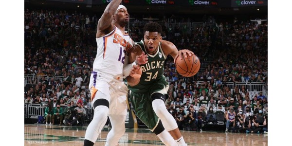 Milwaukee Bucks teki ensimmäisen voittonsa tappioputken jälkeen finaalissa